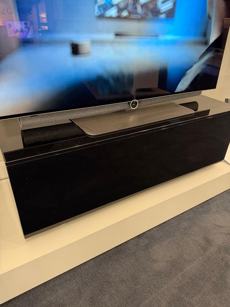 Loewe TV meubel zwart 110cm, Ophalen, Overige materialen, Gebruikt, 100 tot 150 cm