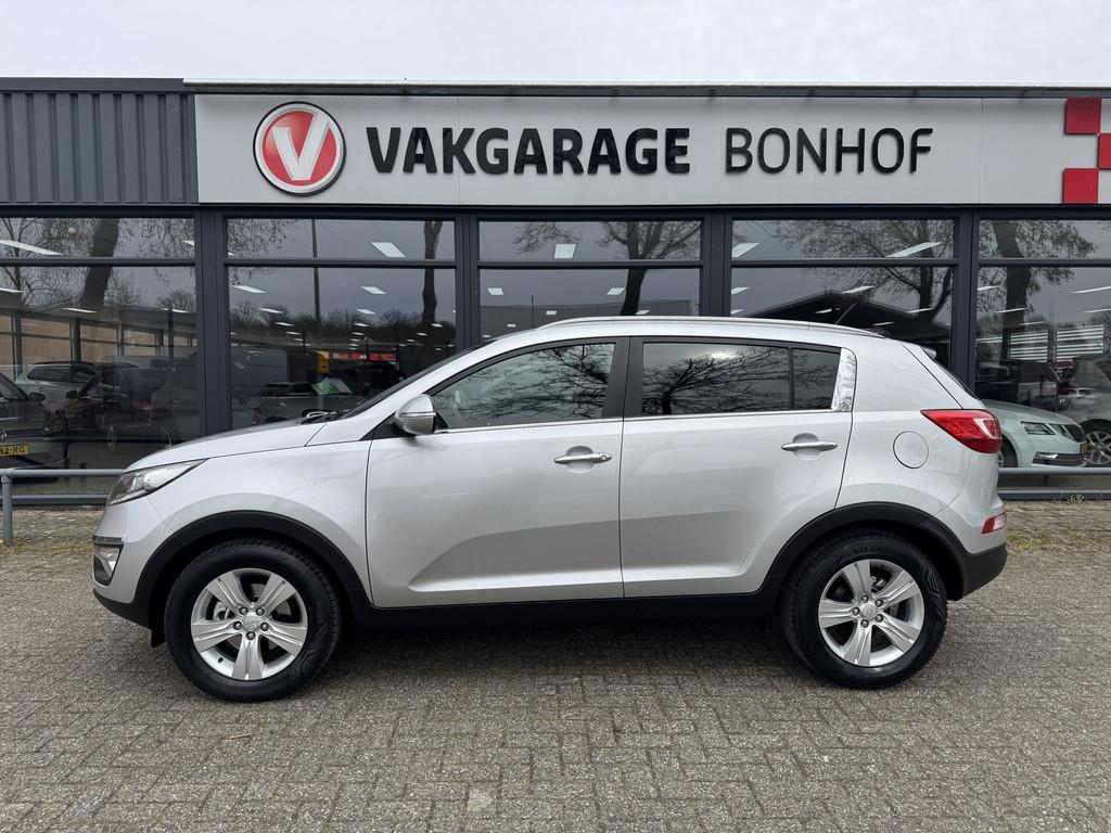 Kia Sportage 1.6 GDI X-ecutive Plus Pack CLIMA-PDC-CRUISE, Voorwielaandrijving, Euro 5, 1591 cc, 4 cilinders