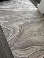 GRIJZE WITTE VLOERKLEED, Ophalen of Verzenden, Zo goed als nieuw, Laminaat