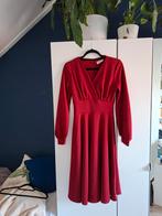 Rode vintage swingjurk van Vintage Chic, maat S, Kleding | Dames, Jurken, Maat 38/40 (M), Ophalen of Verzenden, Vintage Chic, Rood