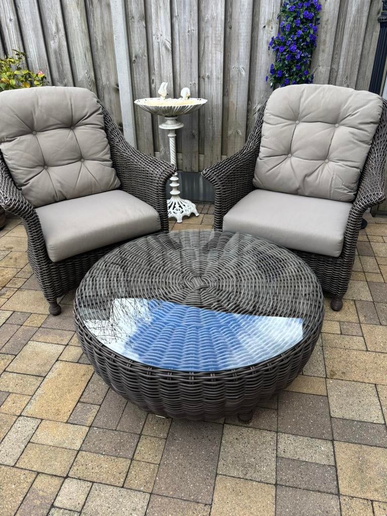 4 Seasons Madoerea fauteuils met salontafel, Ophalen, Zo goed als nieuw, Wicker, 2 zitplaatsen