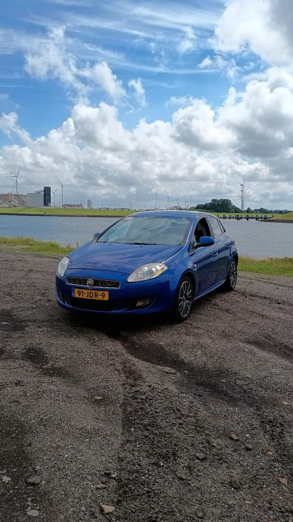Fiat Bravo 1.4 16V 150 5DR 2009 Blauw, Auto's, Fiat, Particulier, Bravo, ABS, Adaptive Cruise Control, Airbags, Airconditioning