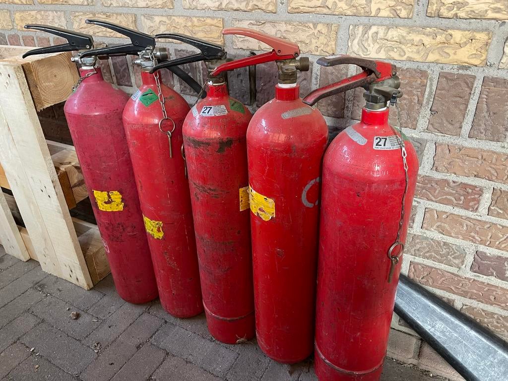 5 CO2 blussers, Ophalen, Gebruikt, Brandblusser
