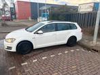 Volkswagen Golf 1.6 TDI 81KW/110PK Var. Aut7 2016 Wit, Auto's, 4 cilinders, 700 kg, Wit, Origineel Nederlands