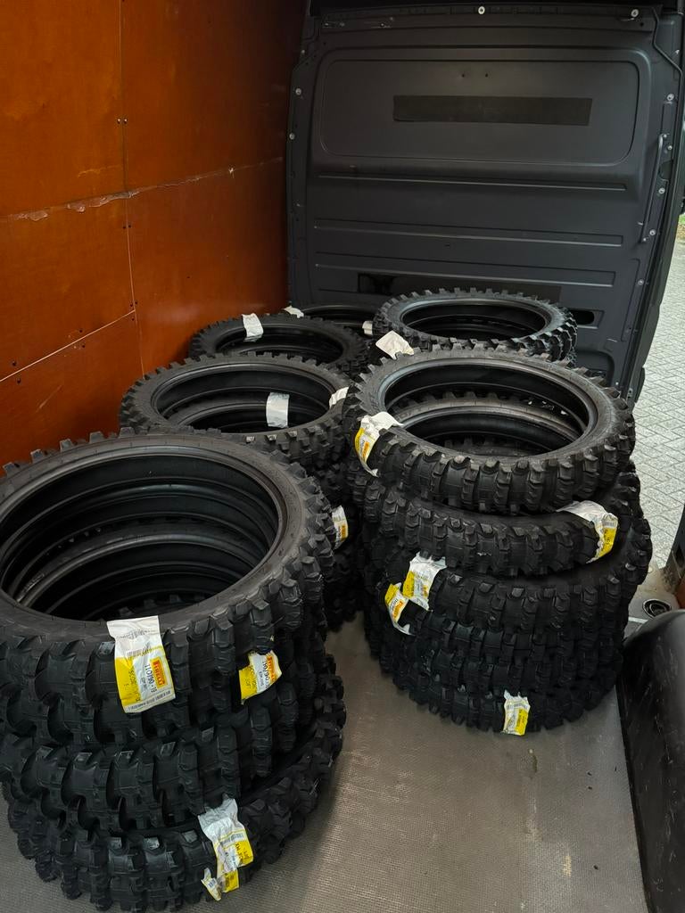 Pirelli Scorpion crossbanden te koop, Auto diversen, Ophalen, Zo goed als nieuw