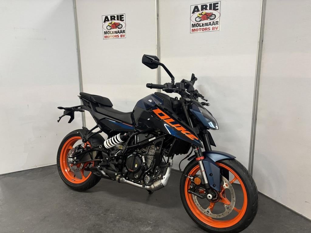 KTM Duke 125 ABS (bj 2025), Motoren, Motoren | KTM, KTM, Bedrijf, Onbekend, 124 cc