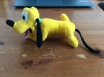 Pluto knuffel. 16 cm lang, Verzamelen, Disney, Ophalen of Verzenden, Goofy of Pluto, Gebruikt, Knuffel