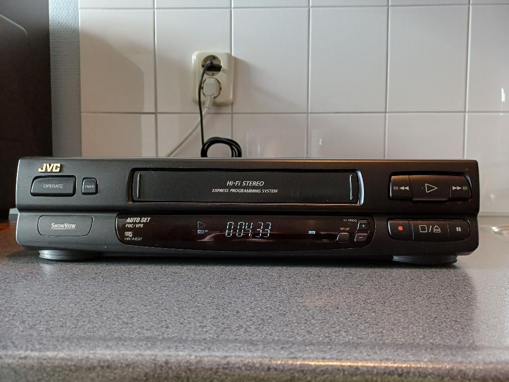 JVC HR-A637 Hi-Fi Stereo VHS Videorecorder, Audio, Tv en Foto, Videospelers, Ophalen, Refurbished, VHS-speler of -recorder