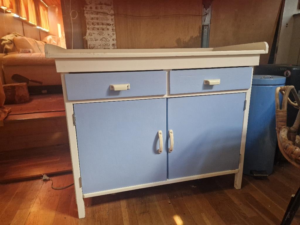 Commode voor babykamer, uniek en handgemaakt, Kinderen en Baby's, Kinderkamer | Commodes en Kasten, Ophalen, Gebruikt, 50 tot 70 cm
