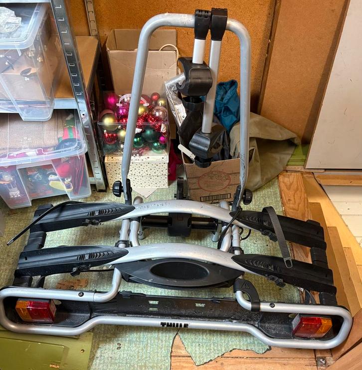 Thule fietsendrager voor 2 fietsen, Auto diversen, Fietsendragers, Gebruikt, Trekhaakdrager, 2 fietsen, Elektrische fiets, Ophalen of Verzenden