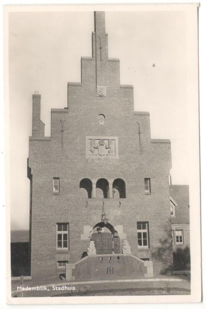 Jt11-123  Medemblik Stadhuis, Verzenden, 1960 tot 1980, Gelopen, Noord-Holland