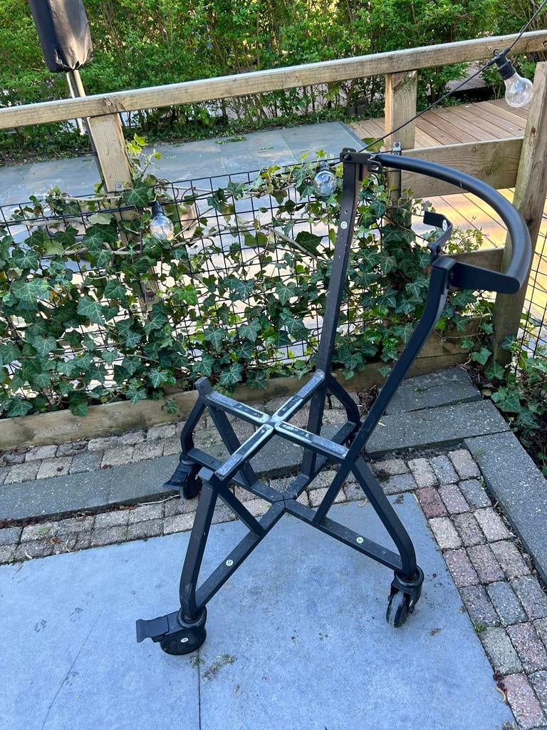 Green egg Large IntEGGrated nest + handler Big Green Egg, Ophalen, Gebruikt