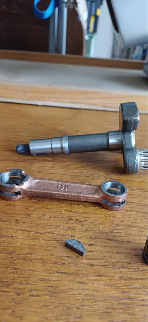 RCGF 60re krukas, drijfstang lagers nieuw 25 euro, Hobby en Vrije tijd, Modelbouw | Radiografisch | Vliegtuigen, Ophalen of Verzenden