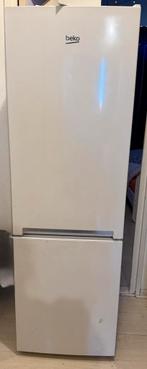 Kapotte koelkast, Ophalen, 200 liter of meer, 160 cm of meer, Zonder vriesvak