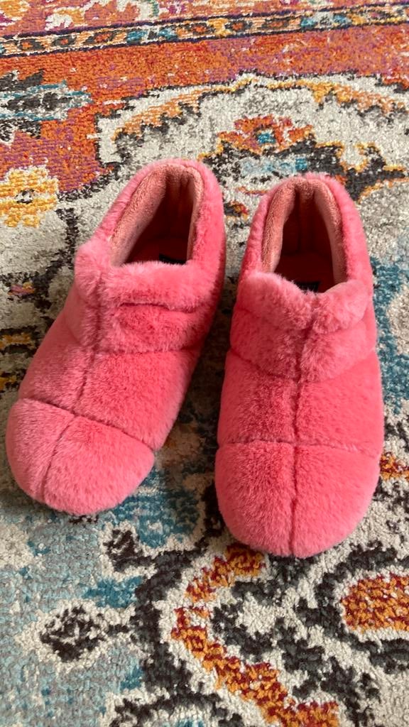 Zachte sloffen maat 40, Ophalen of Verzenden, Zo goed als nieuw, Roze, Pantoffels of Sloffen