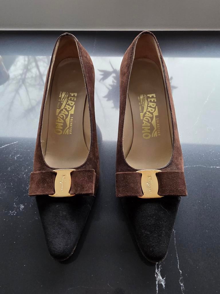 Ferragamo hakken 37, Schoenen met lage hakken, Bruin, Ferragamo, Ophalen of Verzenden