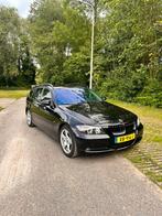 BMW 3-Serie 2.0 318 I Touring AUT 2006 Zwart, Auto's, BMW, Automaat, Parkeersensor, 1995 cc, Zwart