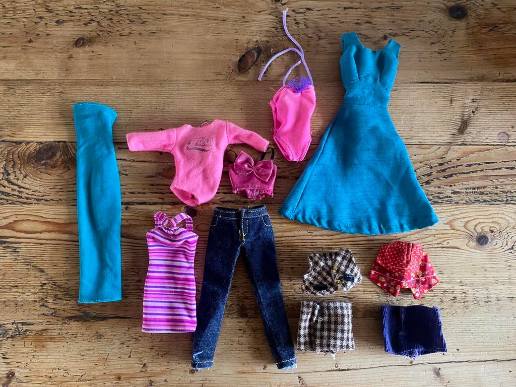 Vintage barbie kleertjes, Verzenden, Gebruikt, Kleertjes