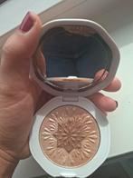 Kiko limited edition highlighter, Ophalen of Verzenden, Zo goed als nieuw, Goud, Gehele gezicht