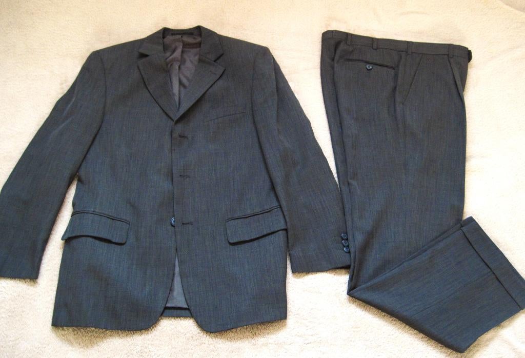 qj  MOOI 2-delig HEREN COSTUUM van BERTO LUCCI Maat:46, Ophalen of Verzenden, Zo goed als nieuw, Maat 46 (S) of kleiner, Grijs