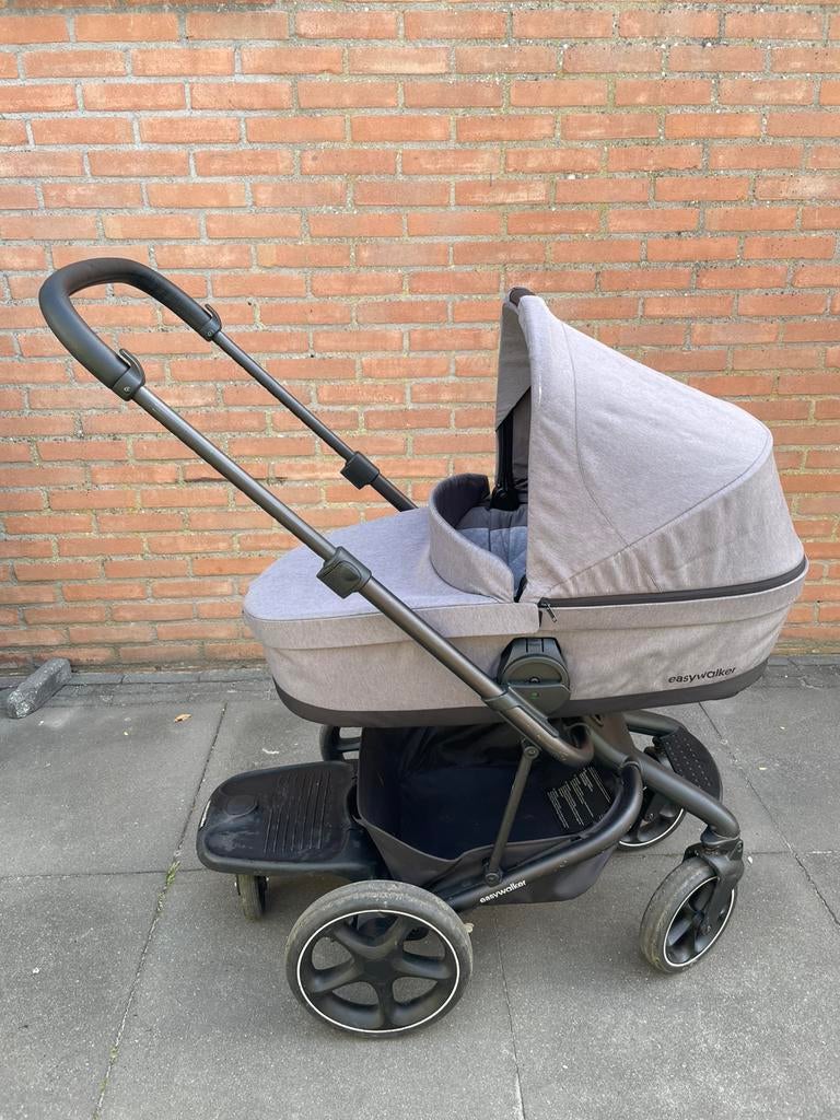 Kinderwagen Easywalker Harvey 3 grijs, Kinderen en Baby's, Kinderwagens en Combinaties, Gebruikt, Verstelbare duwstang, Ophalen