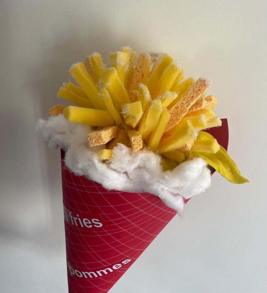 Surprise patatje mayo, Hobby en Vrije tijd, Knutselen, Ophalen, Zo goed als nieuw, Knutselwerk