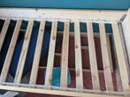 Stevig houten bed met lattenbodem, Ophalen, Gebruikt, 90 cm, 200 cm