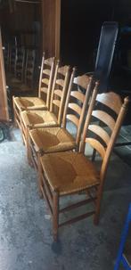 4 houten stoelen met rieten zitting, Ophalen, Gebruikt, Bruin, Hout