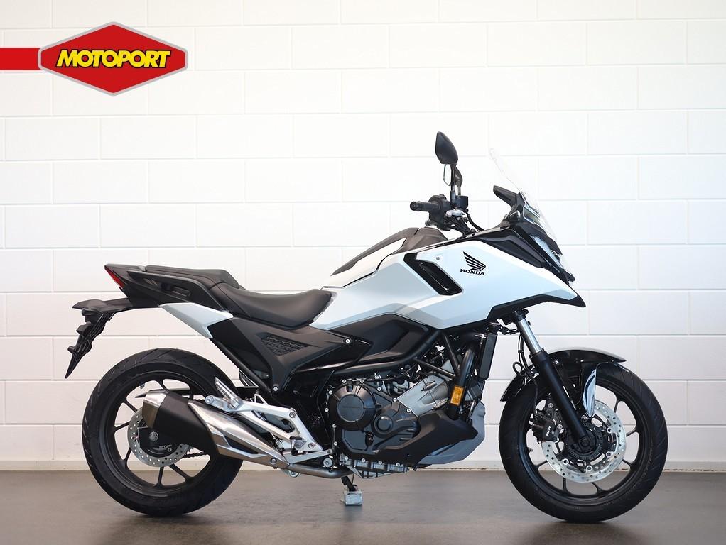 Honda NC 750 X (bj 2026), Motoren, Motoren | Honda, Bedrijf, Toermotor