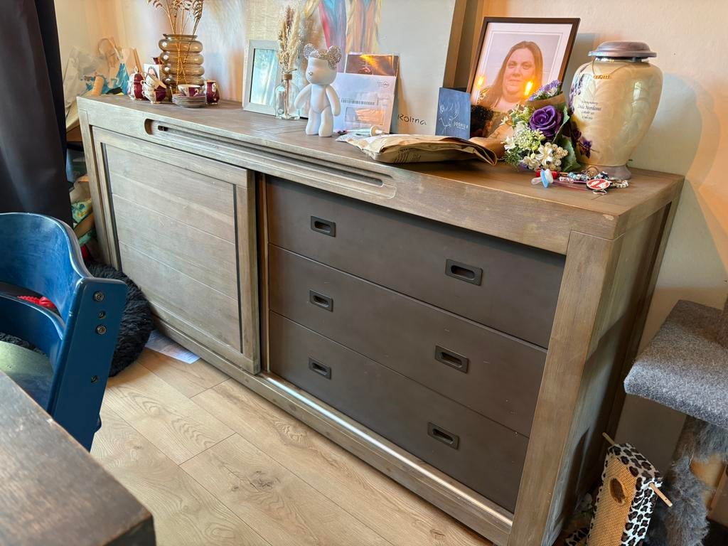 Dressoir, zware kwaliteit - LEES BESCHRIJVING, Ophalen, Zo goed als nieuw, 25 tot 50 cm, 200 cm of meer