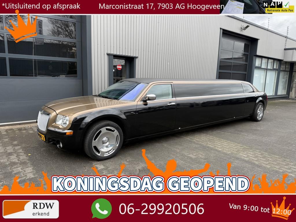 Chrysler 300C 3.5 V6 Stretch Limousine 120 Custom UNIEK! met, Auto's, Chrysler, Automaat, Gebruikt, Zwart, Overige carrosserieën