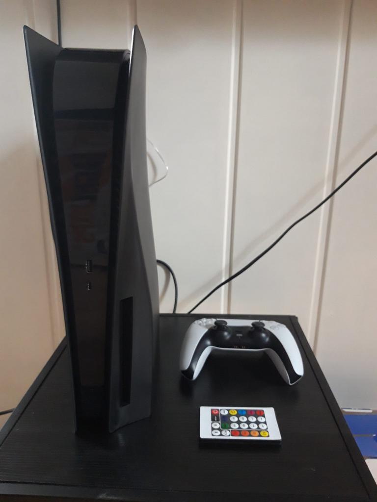 Playstation 5 disc editie met RGB LED en 1 controller, Ophalen, Zo goed als nieuw, Playstation 5