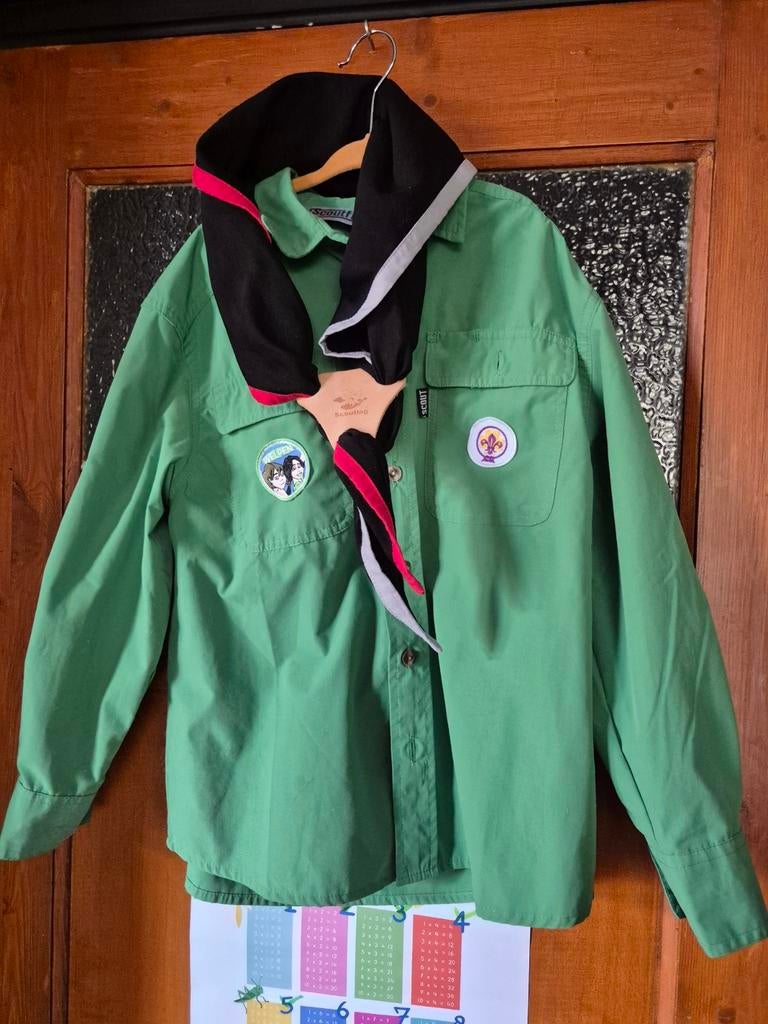 Scouting Welpen tenue - overhemd met sjaaltje, Ophalen of Verzenden, Zo goed als nieuw, Kleding