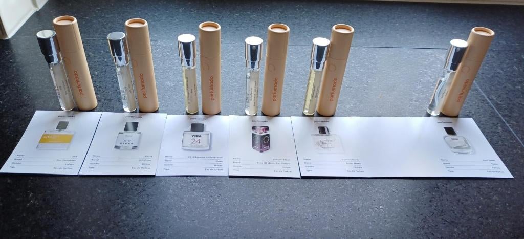 Parfumado travelcase (5stuks)van verschillende merken, Sieraden, Tassen en Uiterlijk, Uiterlijk | Parfum, Ophalen of Verzenden