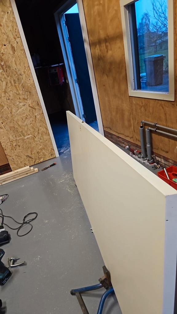 Allround timmerman, Doe-het-zelf en Verbouw, Verwarming en Radiatoren, Minder dan 30 cm, Minder dan 60 cm, Ophalen of Verzenden