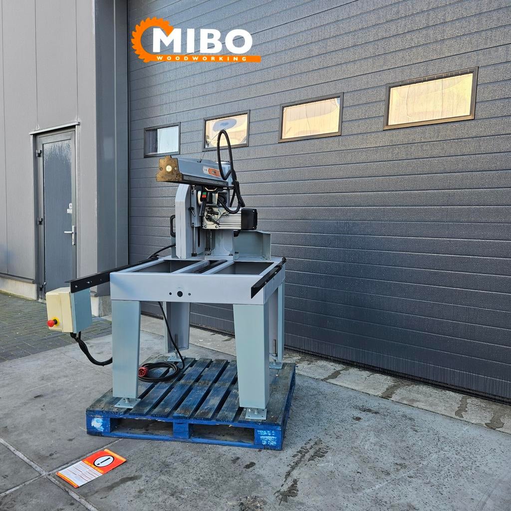 AFKORTZAAG 205MM Zaaghoogte ** 20,5cm Afkortzaag, 70 mm of meer, Zo goed als nieuw, Afkortzaag, 1200 watt of meer