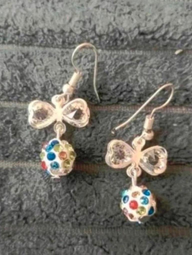 Oorbellen bal Infiniti kristal, Verzenden, Nieuw, Zilver, Hangers