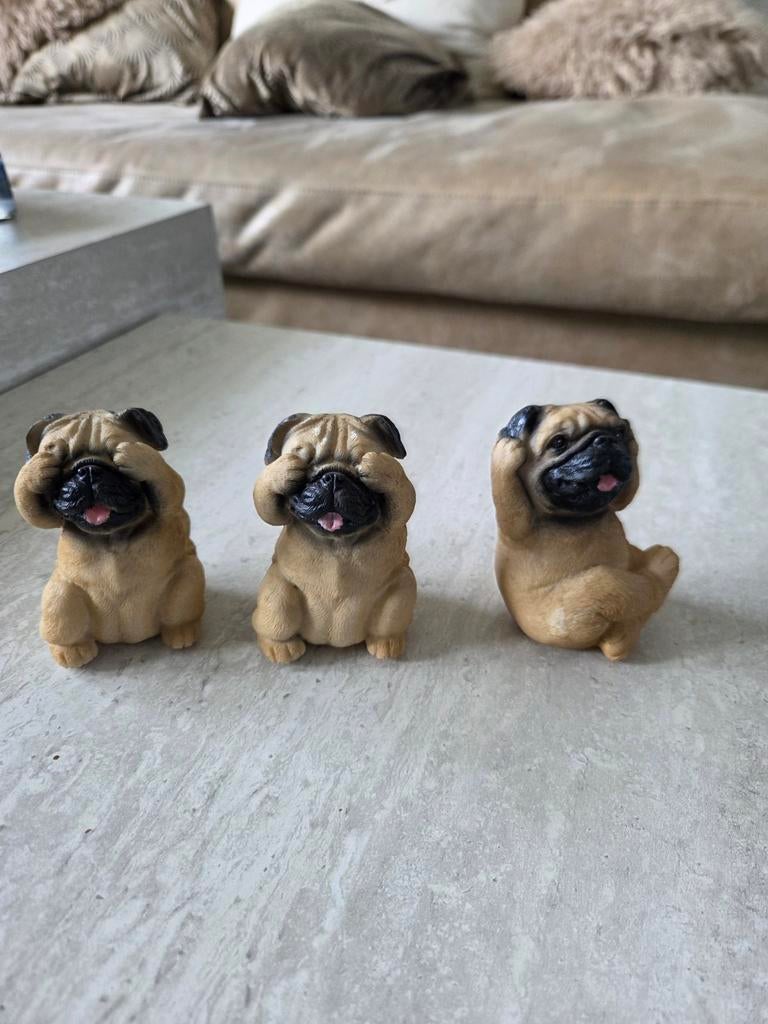 Set van 3 Mopshond Beeldjes - Horen, Zien, Zwijgen, Beige, Overige stijlen, Kunststof, Ophalen of Verzenden