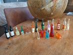 Drankflesjes poppenhuis plastic vintage, Ophalen of Verzenden, Gebruikt, Poppenhuis