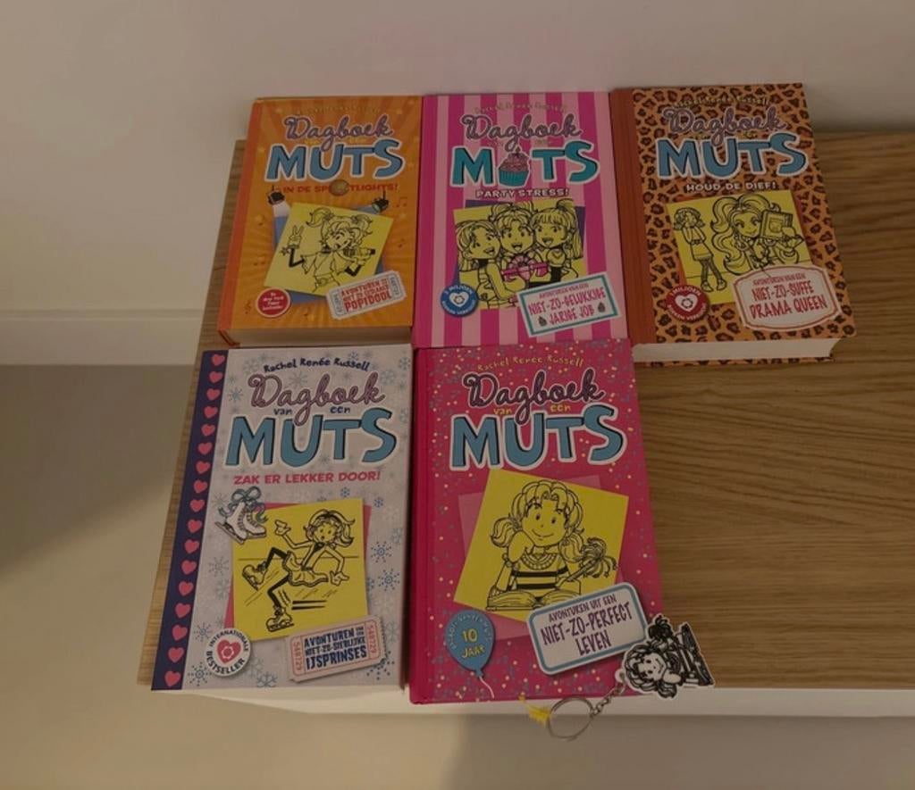 5x dagboek van een muts, Ophalen of Verzenden, Nieuw, Rachel Renée Russell