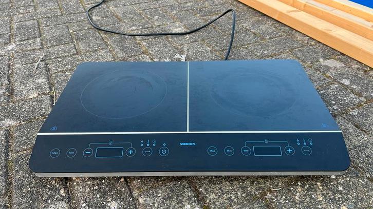 Medion Draagbare Inductieplaat - 2 Kookzones, Witgoed en Apparatuur, Kookplaten, Gebruikt, Vrijstaand, Inductie, 3 kookzones of minder