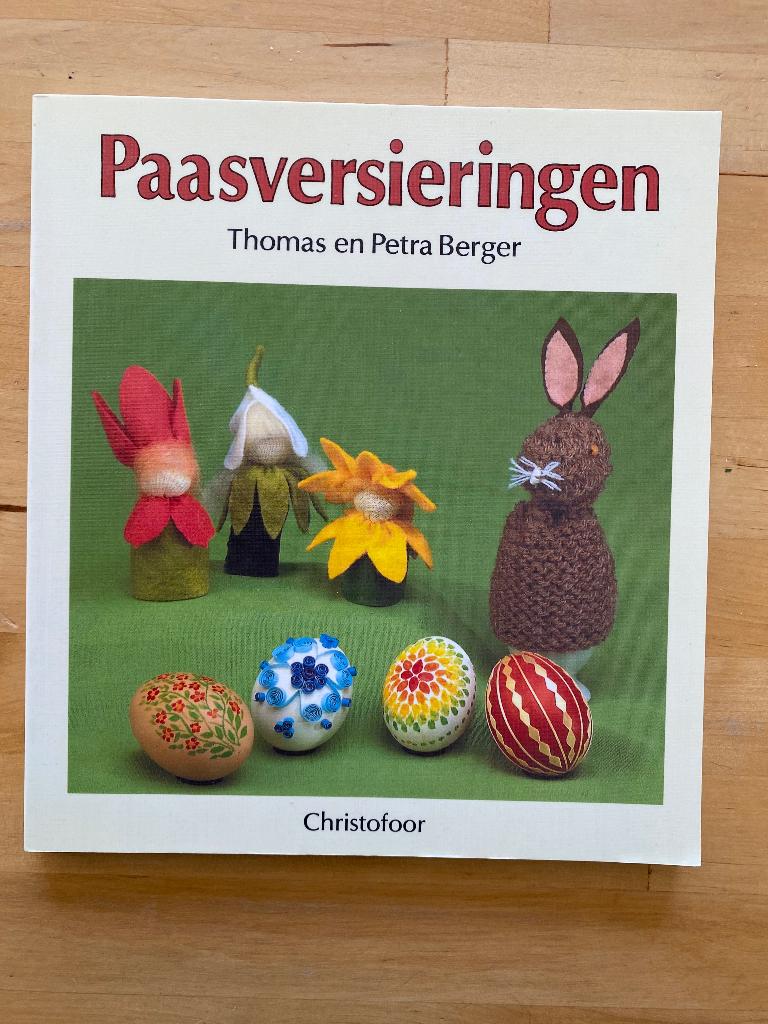 Handwerkboek Paasversieringen Thomas & Petra Berger zgan, Thomas en Petra Berger, Ophalen of Verzenden, Zo goed als nieuw, Borduren en Naaien