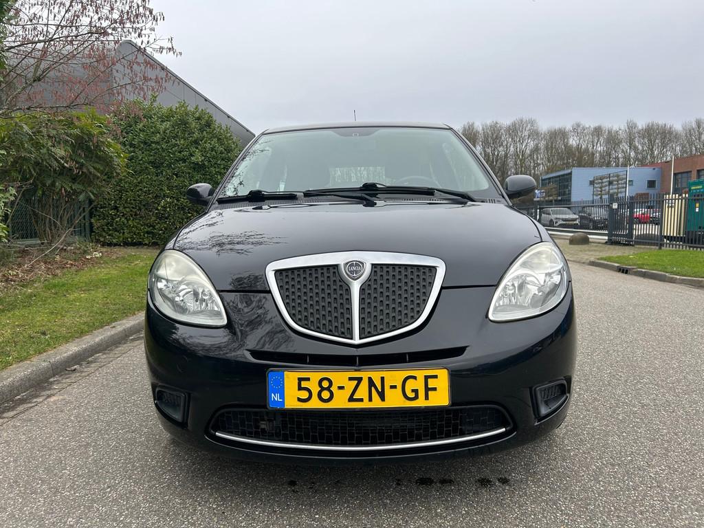 Lancia Ypsilon 1.2 Argento, Auto's, Lancia, Voorwielaandrijving, Stof, Gebruikt, Origineel Nederlands