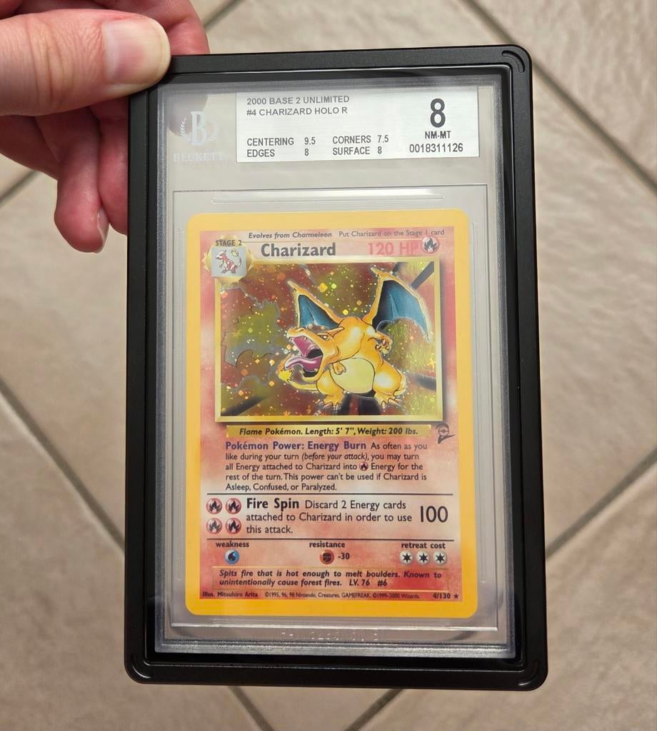 Pokemon Charizard Base 2 BGS 8 & Ho-Oh Skyridge BGS 9.5, Hobby en Vrije tijd, Verzamelkaartspellen | Pokémon, Ophalen of Verzenden