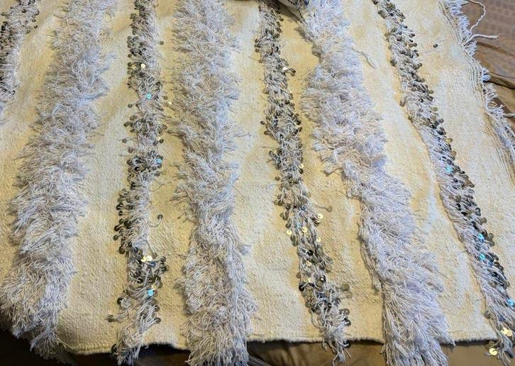Handira (marokaanse bruidsdeken), Huis en Inrichting, Woonaccessoires | Plaids en Woondekens, Ophalen of Verzenden, Zo goed als nieuw