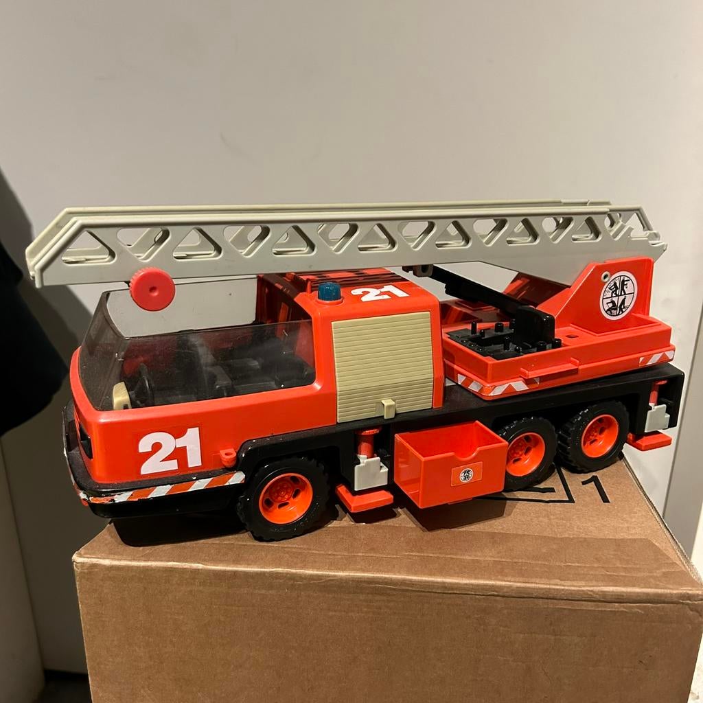Originele vintage Playmobil brandweerwagen 1981 ladderwagen, Ophalen of Verzenden, Gebruikt, Los playmobil