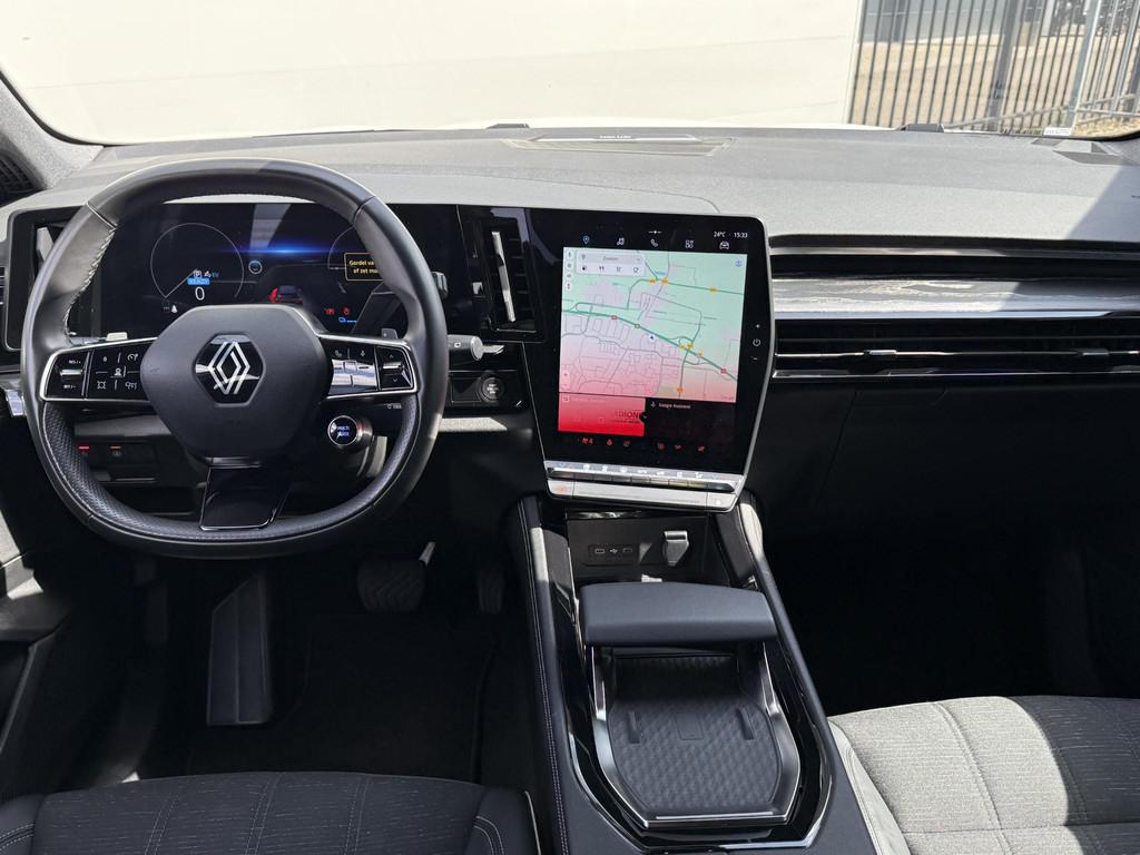Renault Austral 1.2 E-Tech full hybrid 200 iconic (Hoge Inst, Auto's, Renault, Stof, Gebruikt, 1199 cc, Wit