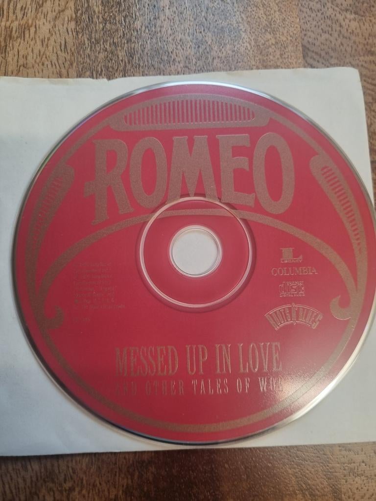 Cd Messed Up In Love And Other Tales Of Woe

Alleen cd nr565, Ophalen of Verzenden, 1980 tot heden, Zo goed als nieuw, Jazz