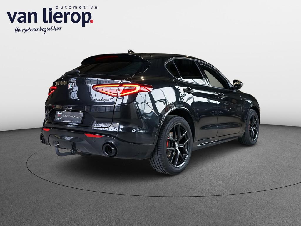 Alfa Romeo Stelvio 2.0 T AWD Veloce 2021 280 PK | TREKHAAK, Auto's, Alfa Romeo, Automaat, Zwart, 4 cilinders, 1655 kg