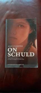 Onschuld   ann cleeves, Ophalen of Verzenden, Gelezen